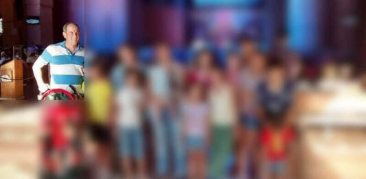 Jefe del Barrio Aeronáutico presionó