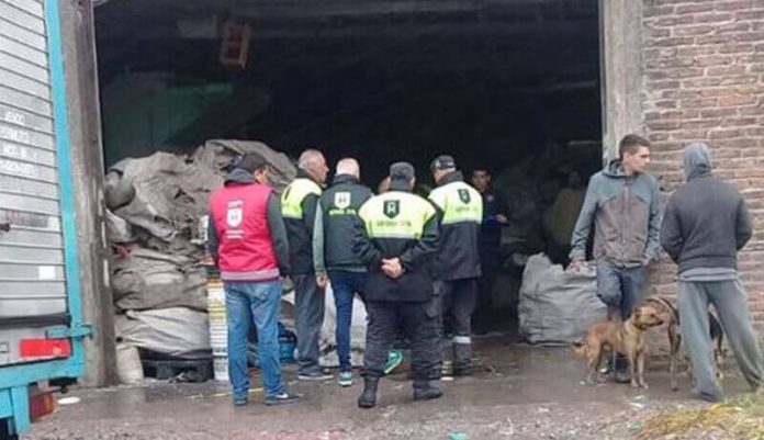 Ahora: Clausuran Fábrica Tóxica