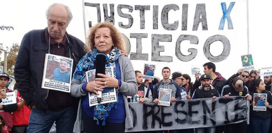 Hoy Tres de Febrero: Muerte