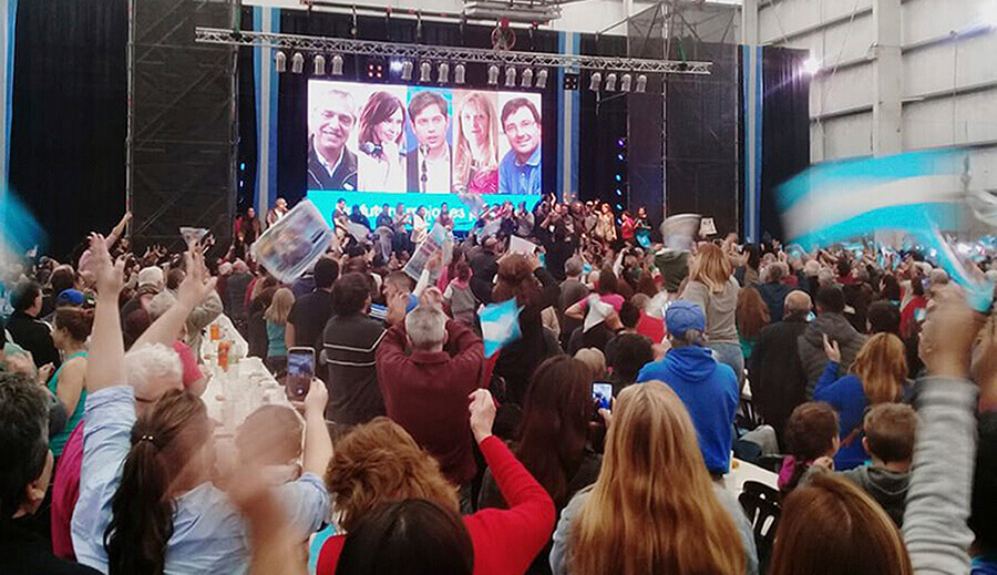 Morón: Máximo Kirchner