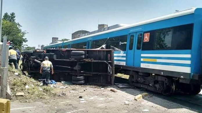 Ahora Tren Sarmiento sin servicio Diario Anticipos Ahora Tren Sarmiento sin servicio Diario Anticipos