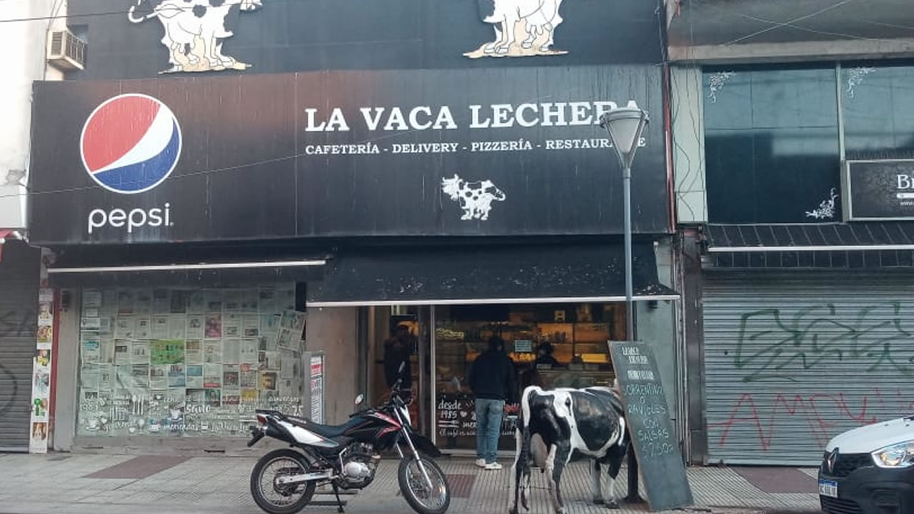 La Vaca Lechera Morón: se conviertió en panadería pero volverá a ser restaurante La Vaca Lechera Morón: se conviertió en panadería pero volverá a ser restaurante