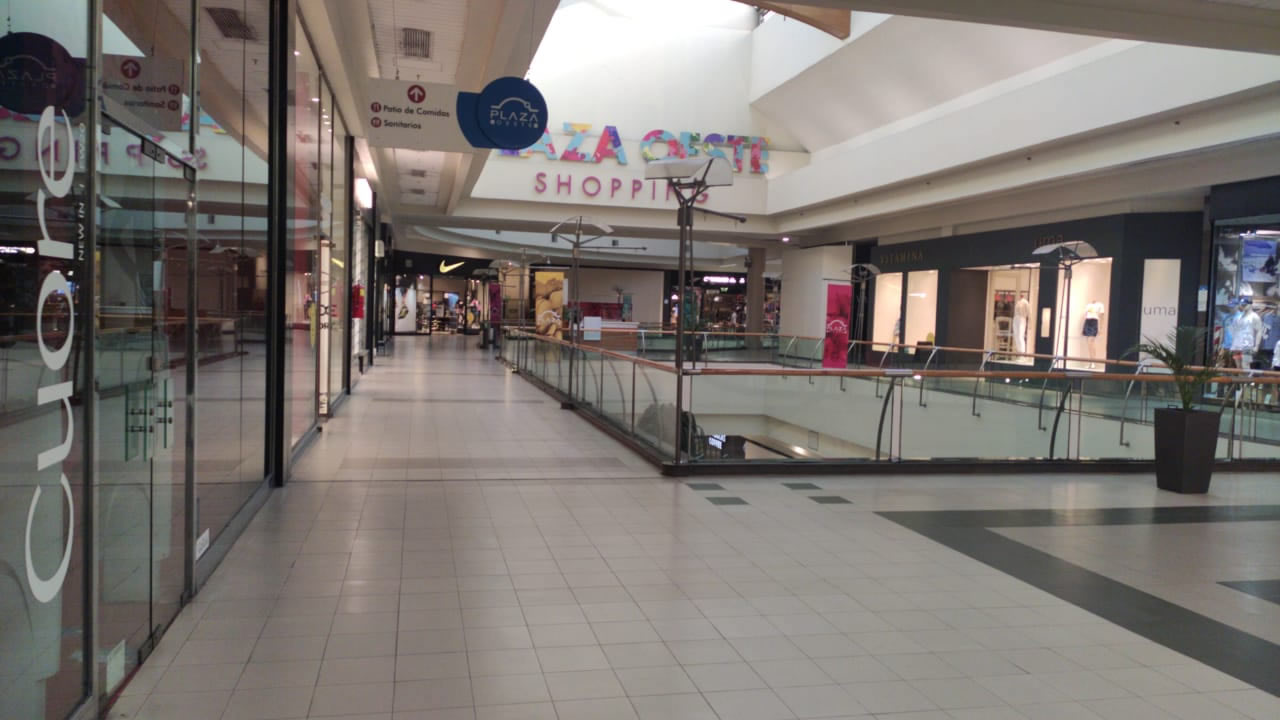 Morón Plaza Oeste: así está el shopping por dentro.