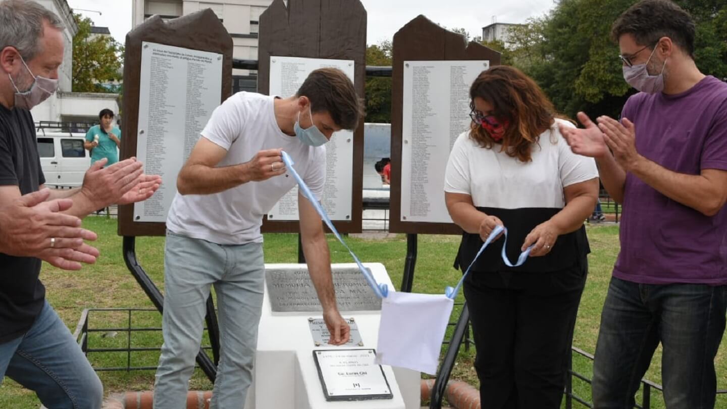 Morón conmemoró el