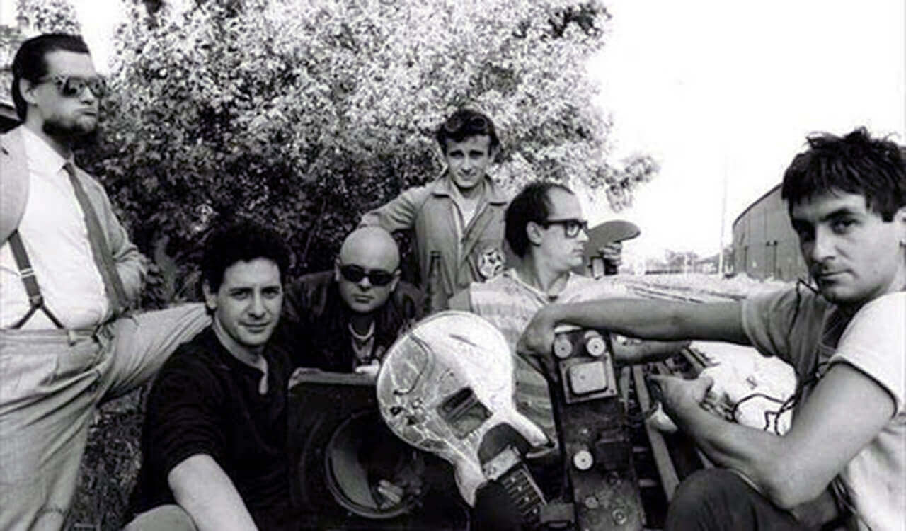Sumo Luca Prodan Superman Troglio