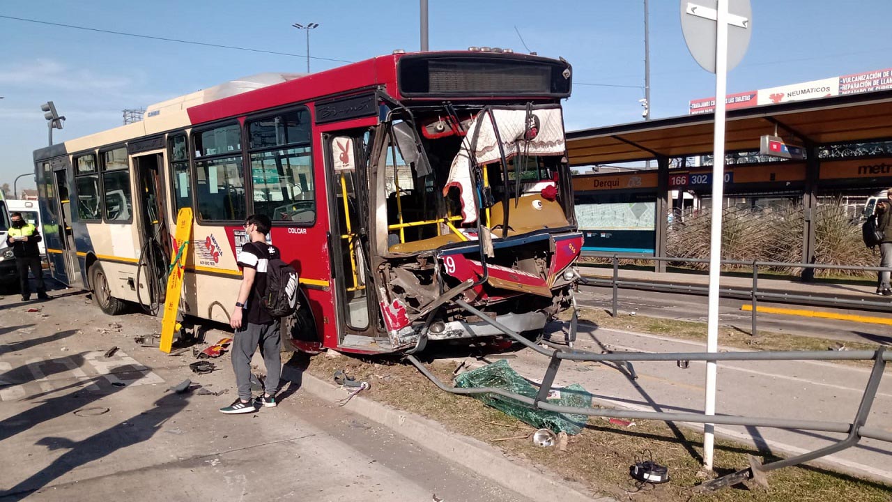 Accidente en el Metrobús