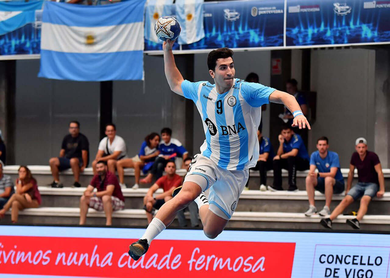 Morón copó la Selección de Handball empezando por el arquerazo Leonel Maciel