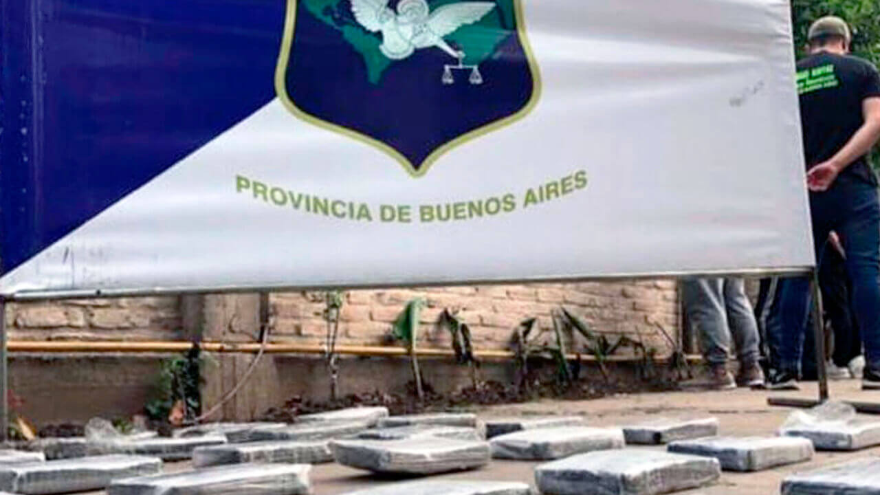 Drogas para la Costa Atlántica: un detenido por orden del Juez Federal de Morón Jorge Rodríguez Drogas para la Costa Atlántica: un detenido por orden del Juez Federal de Morón Jorge Rodríguez
