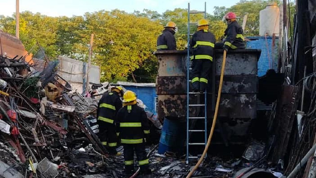 Marcha e incendio en Ituzaingó