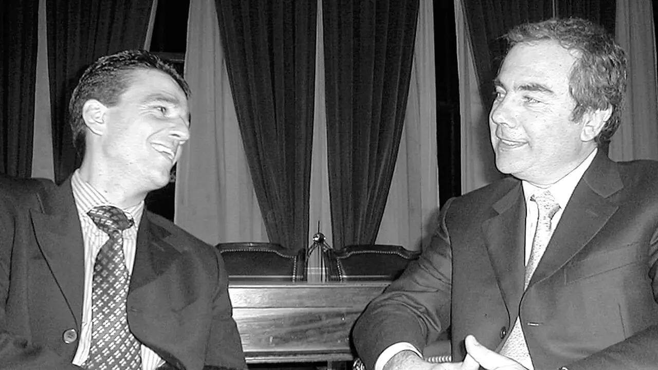 En 2003 con Juan José Alvarez como Ministro de Seguridad en La Plata