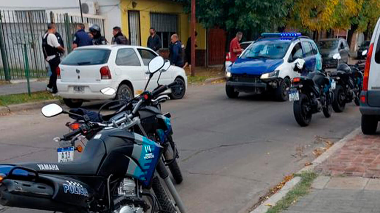Ahora en Morón: un motochorro abatido por un agente policial