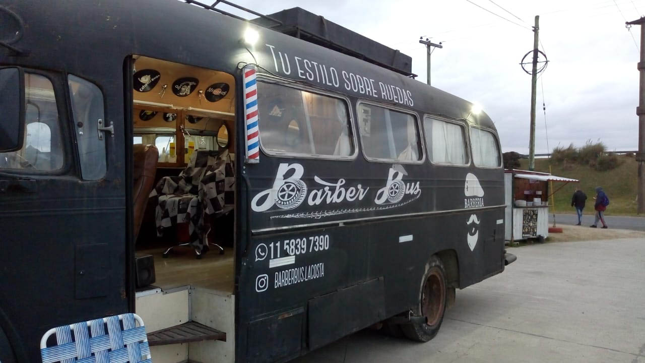 Barber Bus: La barbería