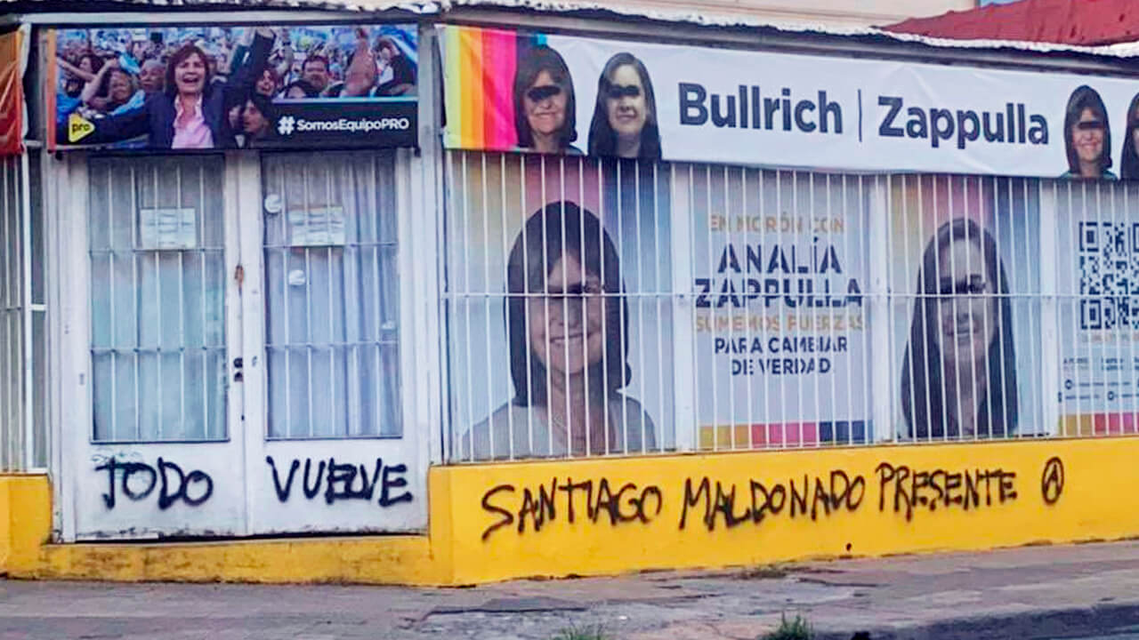 Bandalizan un local de Patricia Bullrich en Morón Bandalizan un local de Patricia Bullrich en Morón