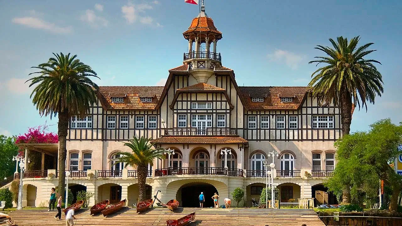 Turismo en el Delta de Tigre