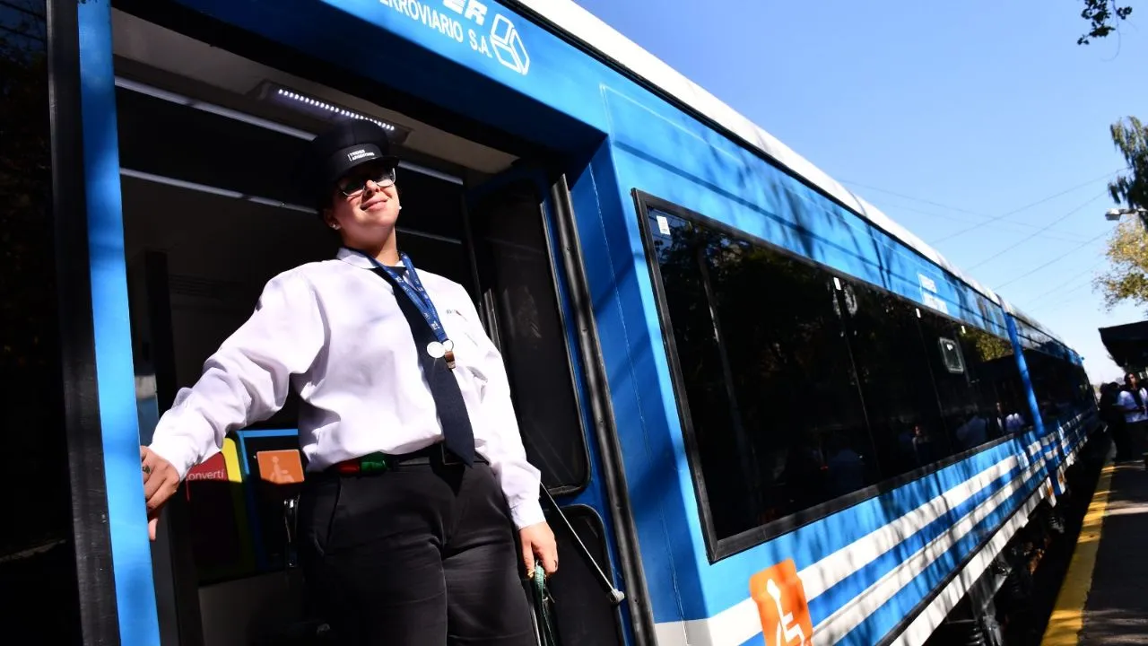Primer viaje del tren