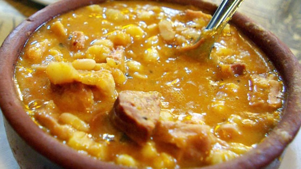 Locro en los Bomberos