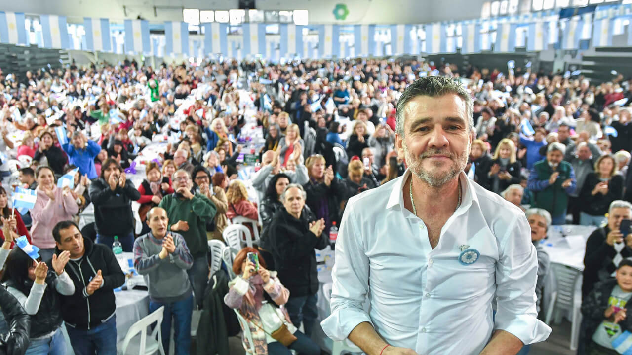 Apa, rápido el giro de Zabaleta