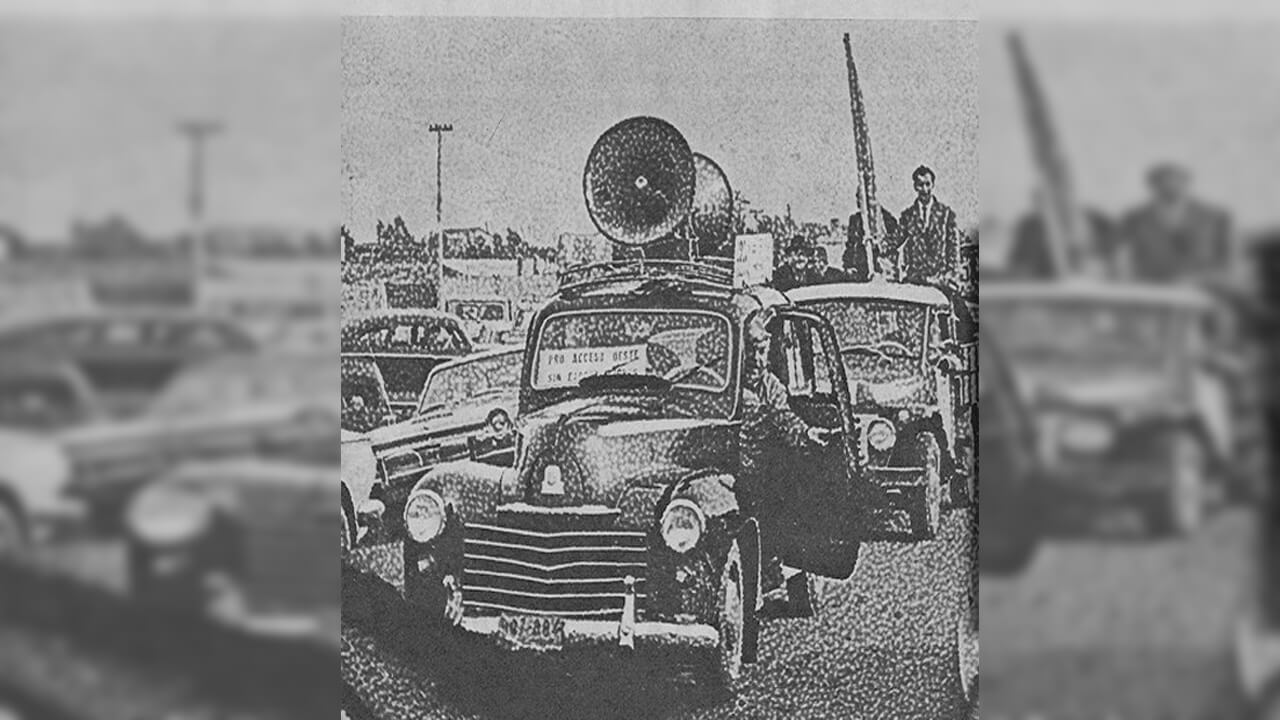 Marcha de vecinos contra las expropiaciones de inmuebles para construir la traza de todo el recorrido hasta Luján