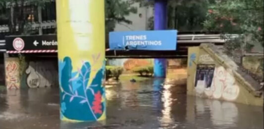 La lluvia pegó fuerte en túneles y varios puntos de Morón