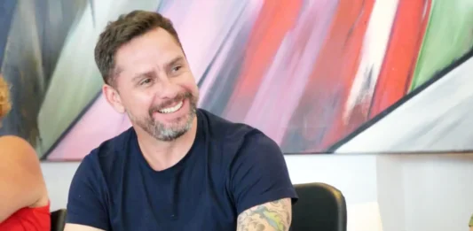 Ituzaingó-es-verde_-amor_-paz_-familia-_Pablo-Descalzo_