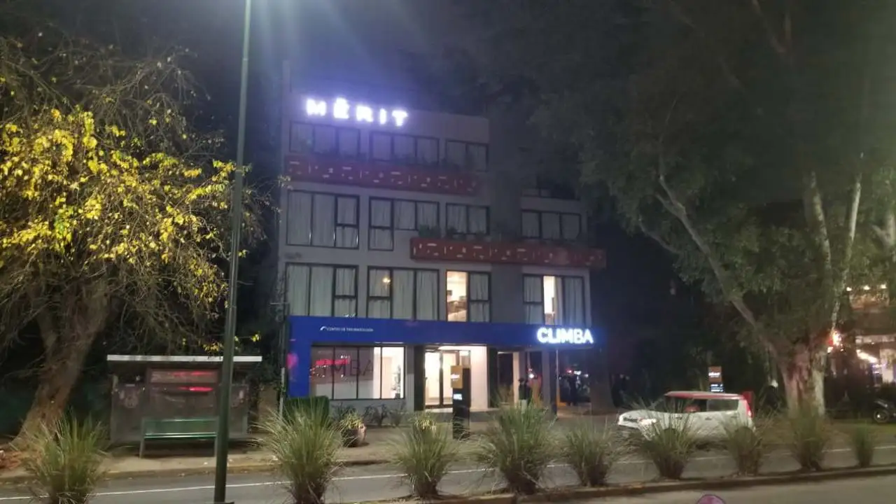 Abrió-el-Mérit Abrió el Mérit