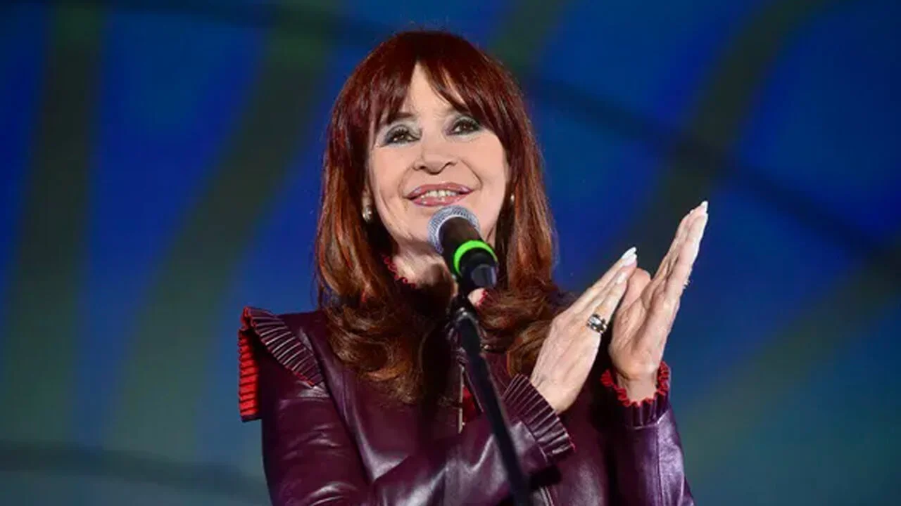 Cristina-Fernrández-de-Kirchnner Cristina-Fernrández-de-Kirchnner