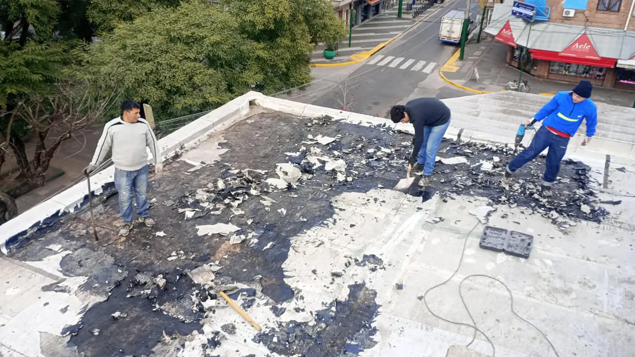 Reparación-de-un-tramo-del-techo