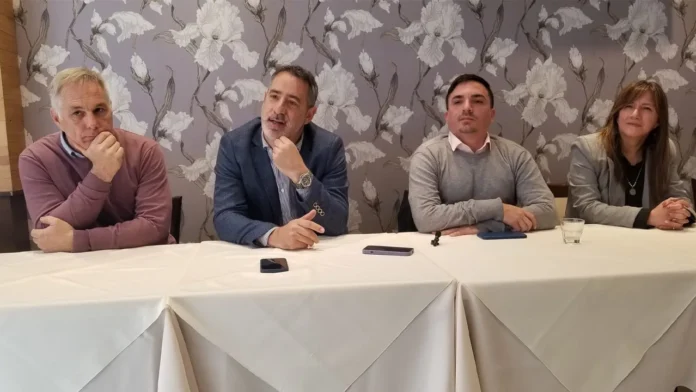 Ugartemendia_-Moretto_-Monez-Ruíz-y-Piccone