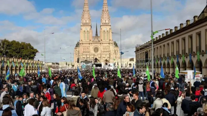 línea Sarmiento por la Peregrinación