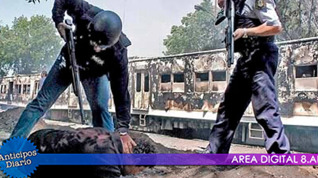 La mejor idea, se queda el tren y encima reprimen a los pasajeros 