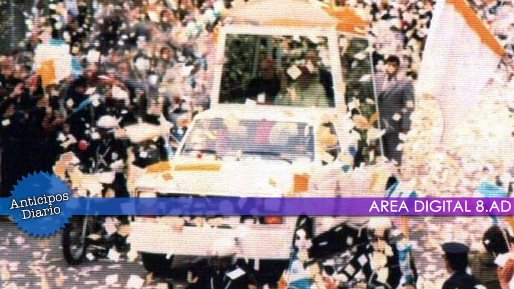 Juan Pablo II sobre la Avenida Rivadavia en Haedo