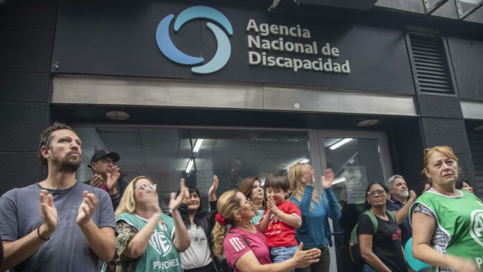 El Gobierno dispuso la disolución de la Agencia Nacional de Discapacidad