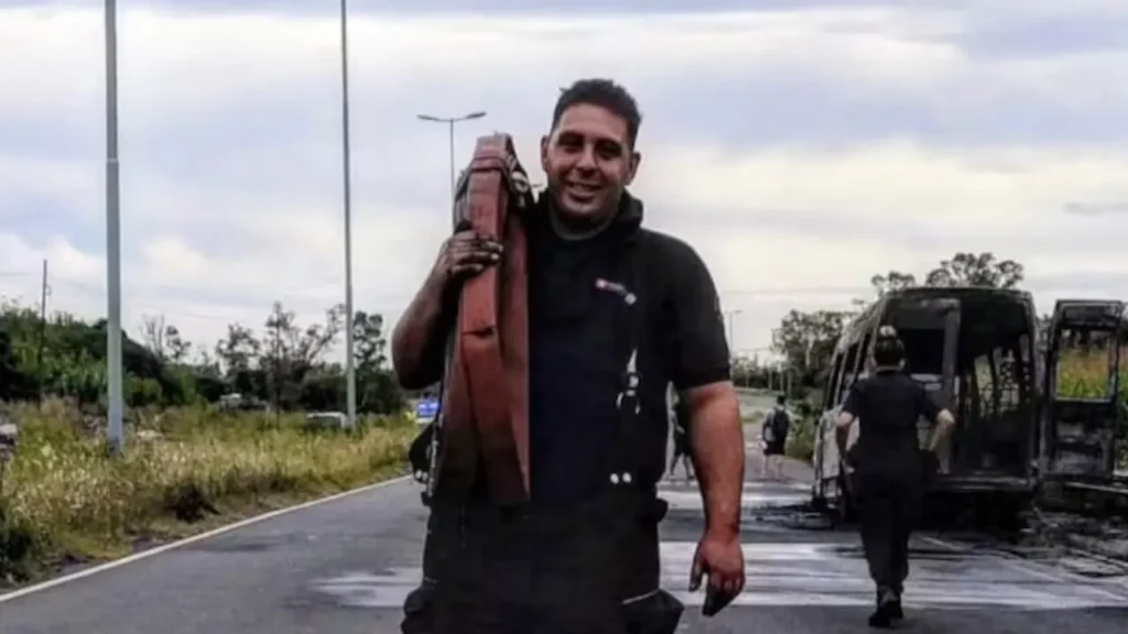 El bombero fallecido trabajaba para el cuartel de Tres de Febrero