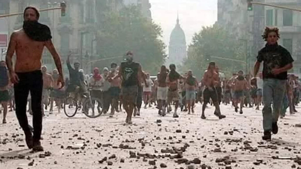 La Calles de la Ciudad de Buenos Aires durante el 19 y 20 del año 2001