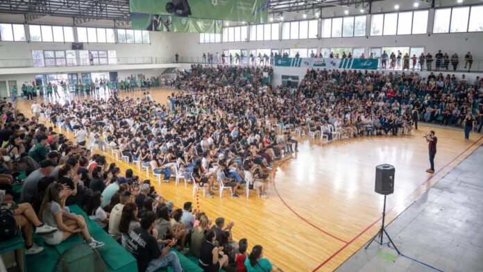 La Municipalidad de Hurlingham entregó más licencias