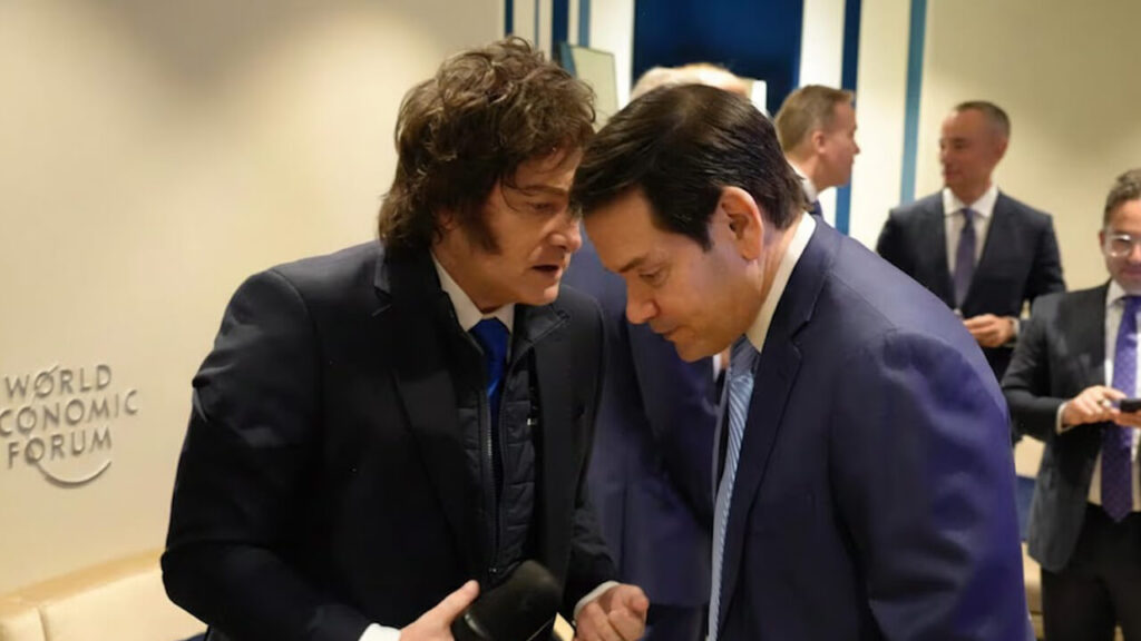 El presidente Javier Milei saludó y mantuvo un diálogo con el secretario de Estado de los Estados Unidos, Marco Rubio en Davos