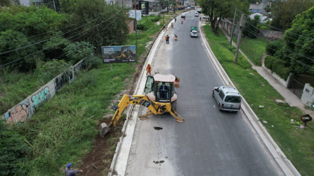 Tareas de reparación en la Ruta Provincial N°4