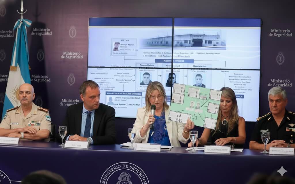 Brillon, Adorni, Monteoliva, Presti, Arroyo Salgado y Rollé