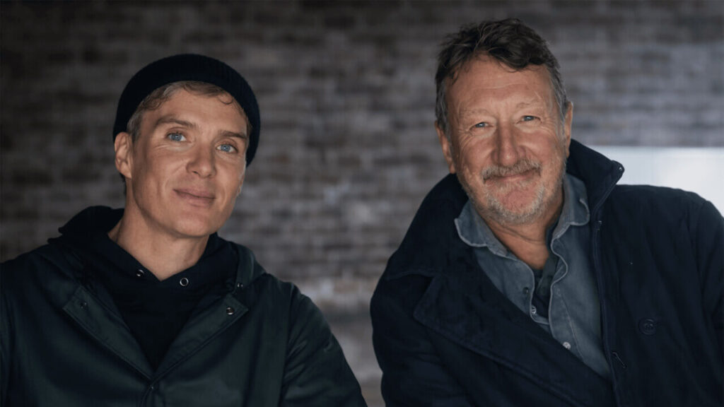 Cillian Murphy y Steven Knight en el rodaje de la próxima película de 'Peaky Blinders' (Netflix)