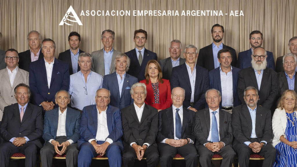 La poderosa y lobbista Asociación de Empresas Argentinas en la que conviven Héctor Magnetto y Paolo Rocca, ahora enfrentados con el Gobierno Nacional