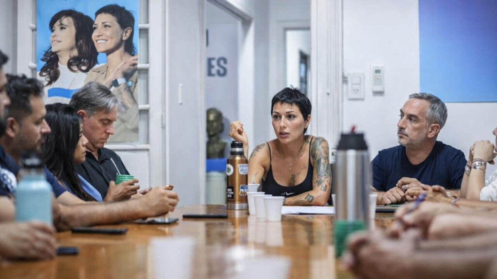 Mayra Mendoza reunió a su gabinete político para debatir los próximos pasos con Axel Kicillof al frente del PJ Bonaerense
