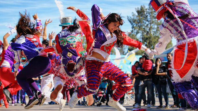 Qué hacer en Morón este finde shows gratis y música en vivo