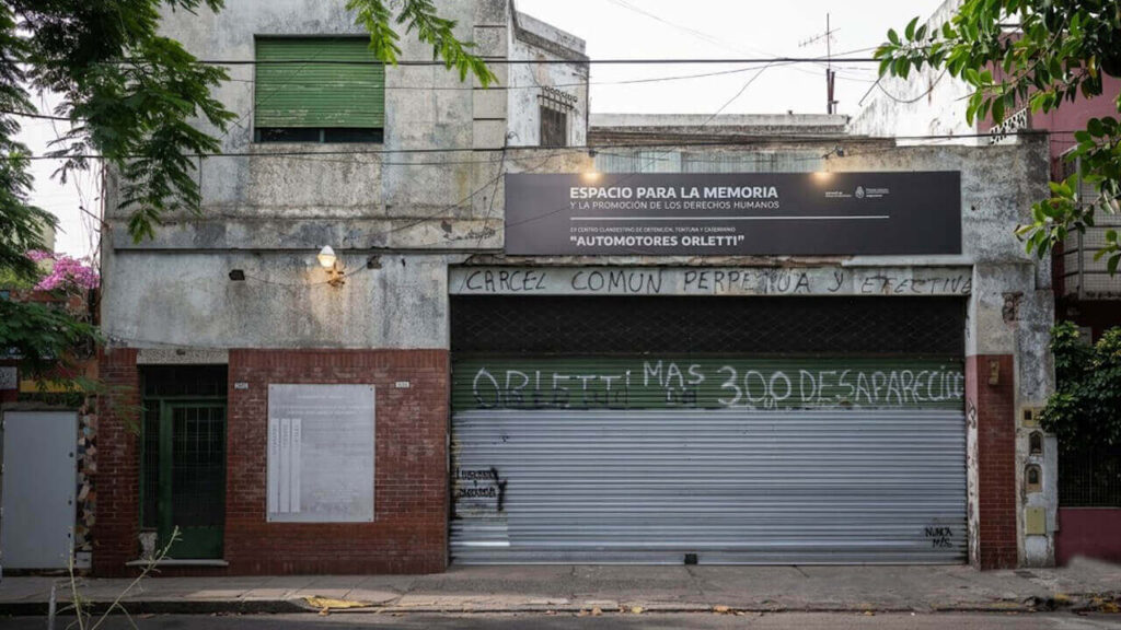 Automotores Orletti ubicado en Floresta. era la base operativa de los grupos de tareas de la Secretaría de Inteligencia del Estado (SIDE) y la Superintendencia de Policía Federal.