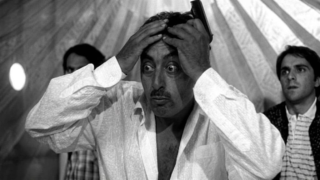 Claudio Rissi como el Rey de la Noche en la película 76 89 03