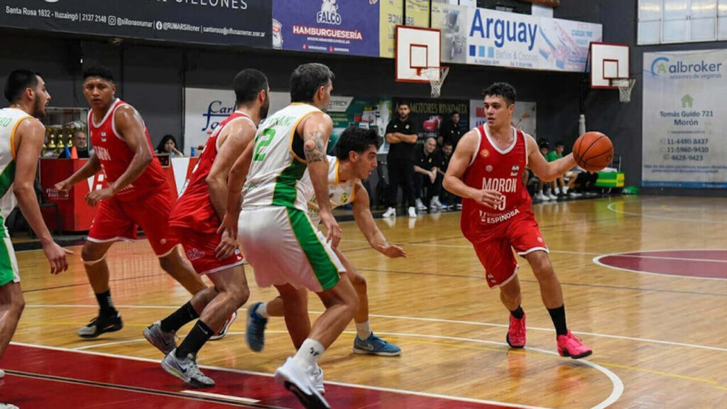 El abilidoso base Agustín Babaso que corre y corre y jamás pierde la pelota se hizo necesario para el equipo