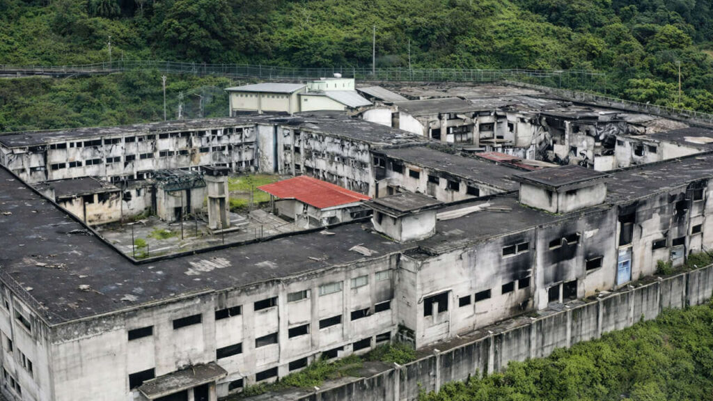 En esta cárcel estuvo detenido Nahuel Gallo 448 días. Se trata de la conocida cárcel de El Rodeo I, un penal ubicado en el estado Miranda, cerca de Caracas.