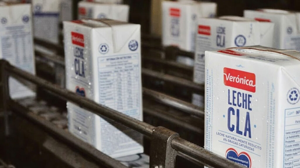 La empresa comunicó que enfrenta una ruptura de la cadena de abastecimiento y niveles de producción mínimos que impiden sostener el ritmo habitual de actividad