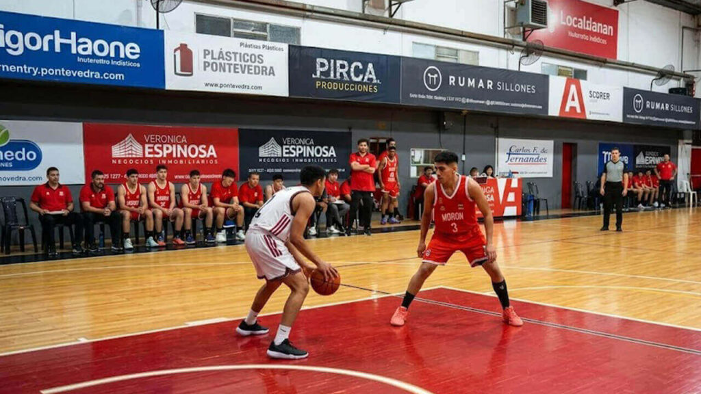 Morón tuvo sus momentos, pero con más experiencia River logró atravesarlo