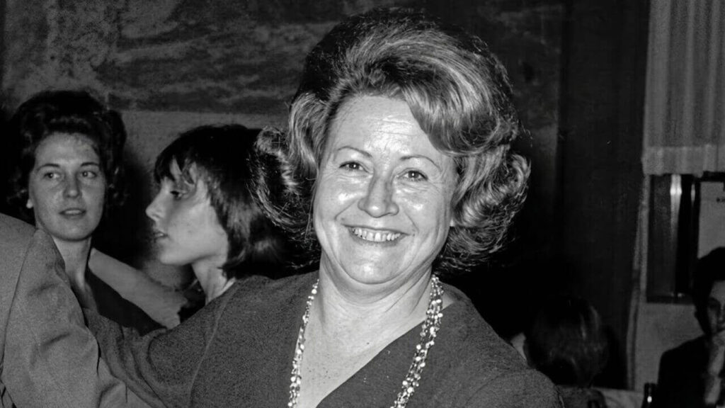 Su compañera y amiga Azucena Villaflor, secuestrada, torturada, ejecutada por las Fuerzas Armadas solo por buscar a su hijo