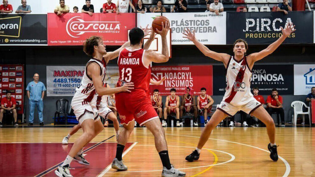 Una marca intensa y fuerte por parte de River frenó a Club Morón